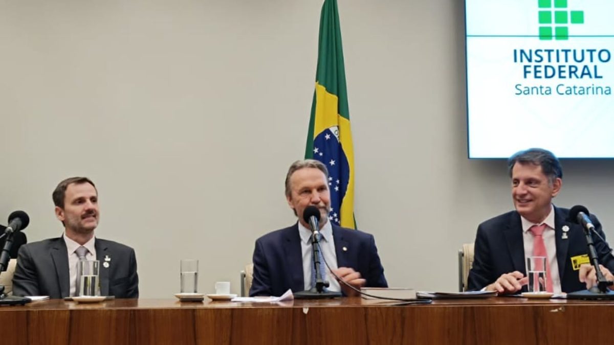 MPF suspende concurso de Libras em SC por falta de intérpretes para candidatos surdos