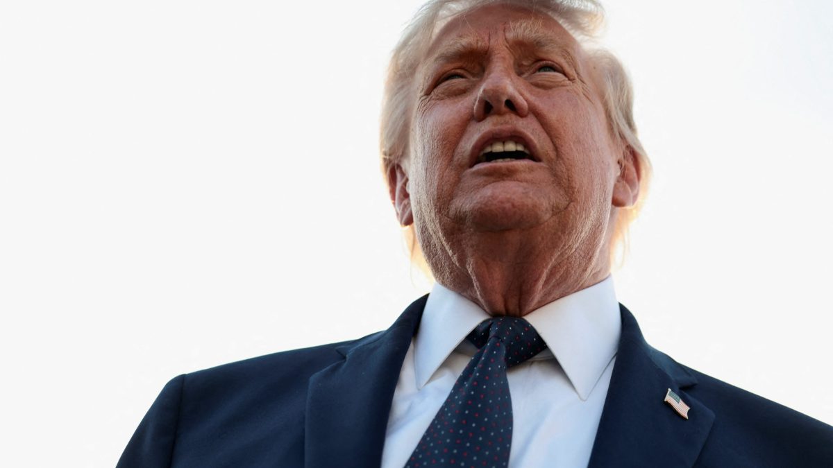 Trump nega pagamento de US$ 300 bilhões ao Irã após acordo de paz