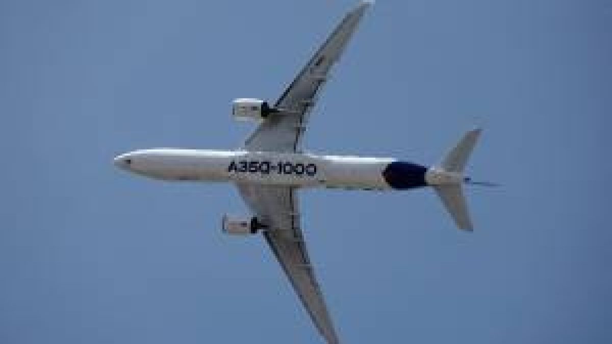 Agência determina inspeções em 16 Airbus A380 após rachaduras encontradas em asas