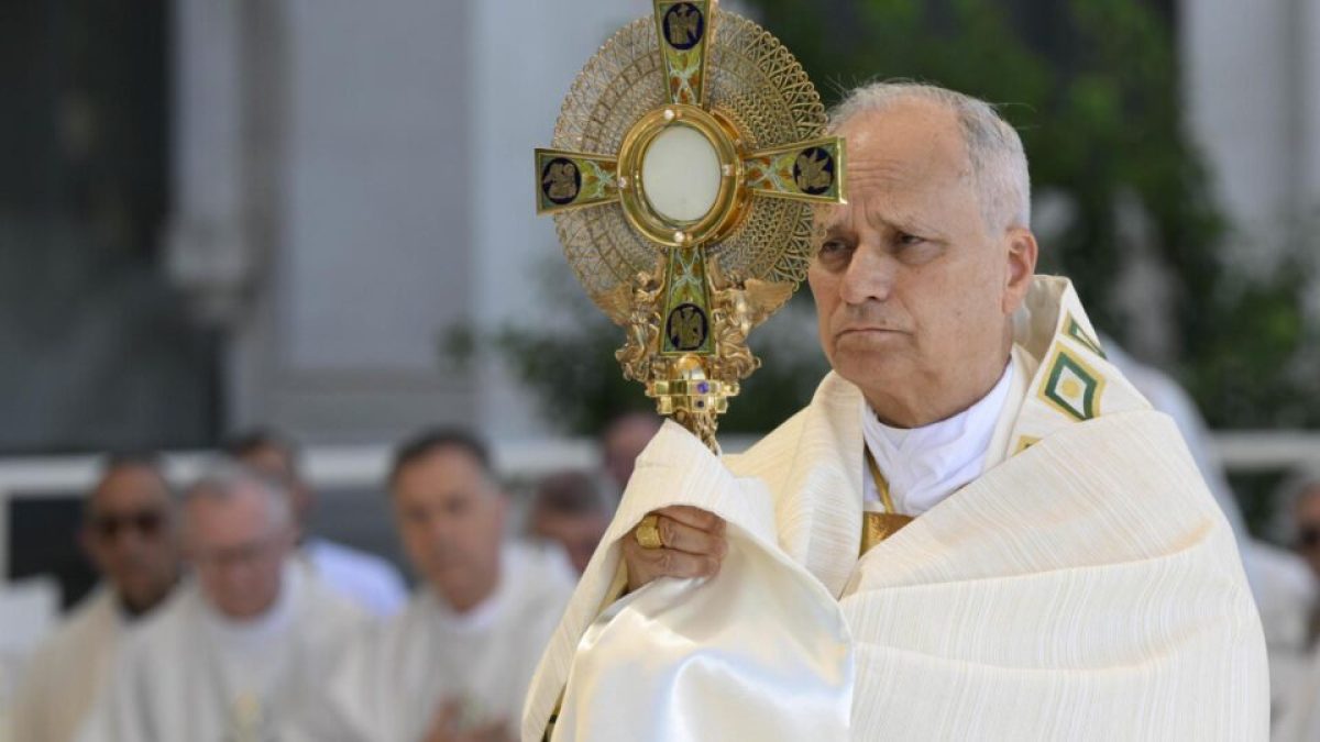 Papa Leão XIV reúne 1,2 milhão de fiéis em missa de Corpus Christi em Madri