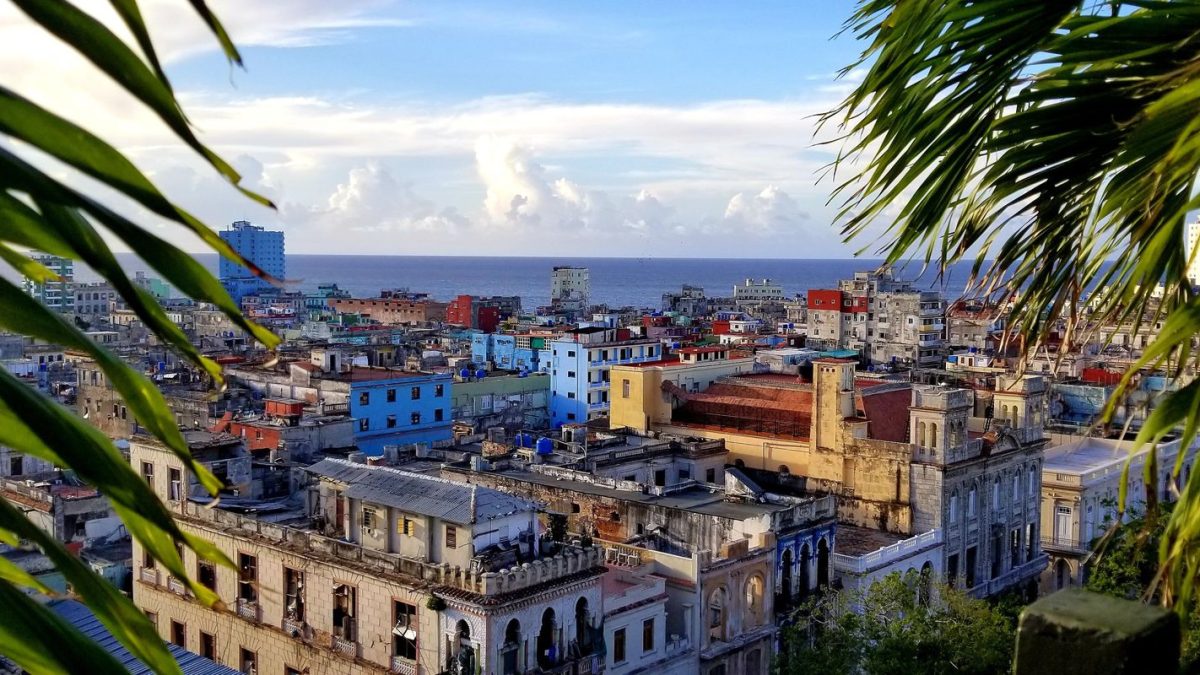EUA impõem novas sanções a Cuba e miram presidente, mineração e turismo