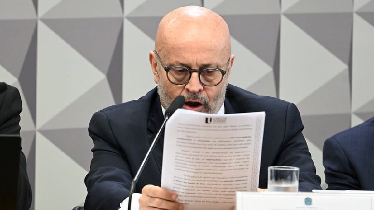 Mendonça manda Papuda explicar suposta pressão de policiais a ‘Careca do INSS’ por delação