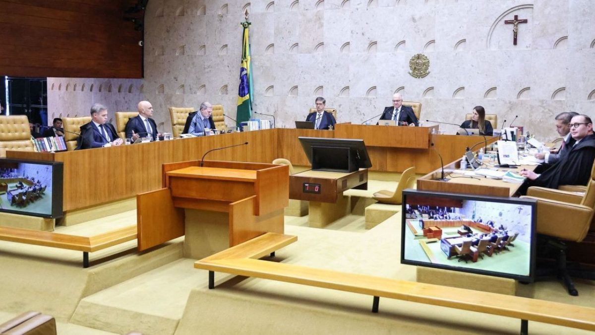 Fachin convoca ministros do STF para almoço sobre tese de responsabilização de big techs