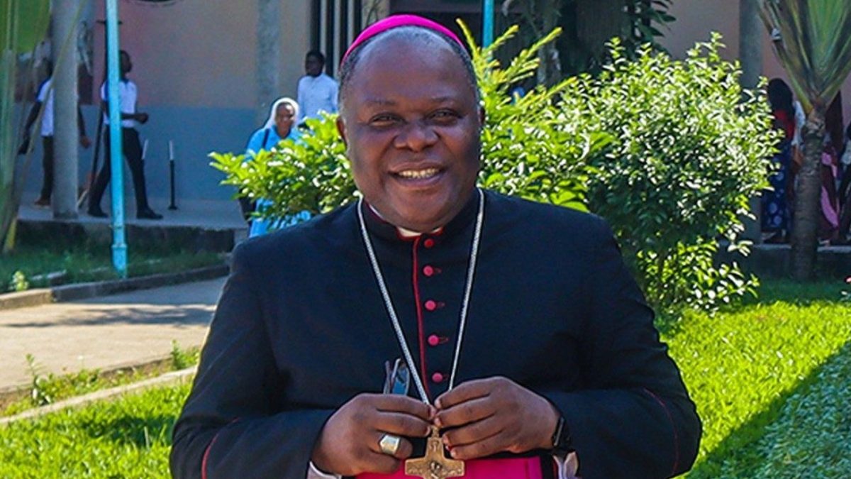 Bispo é morto a tiros em residência oficial em Moçambique