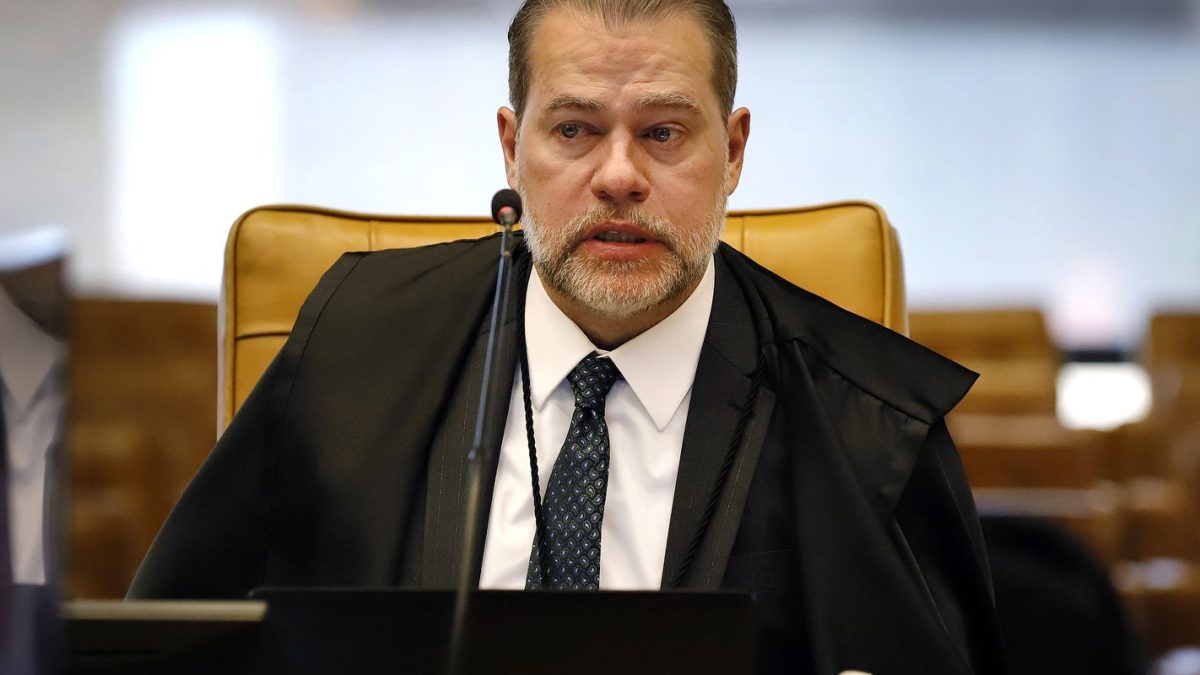STF inicia julgamento de recursos de big techs contra responsabilização por postagens ilegais