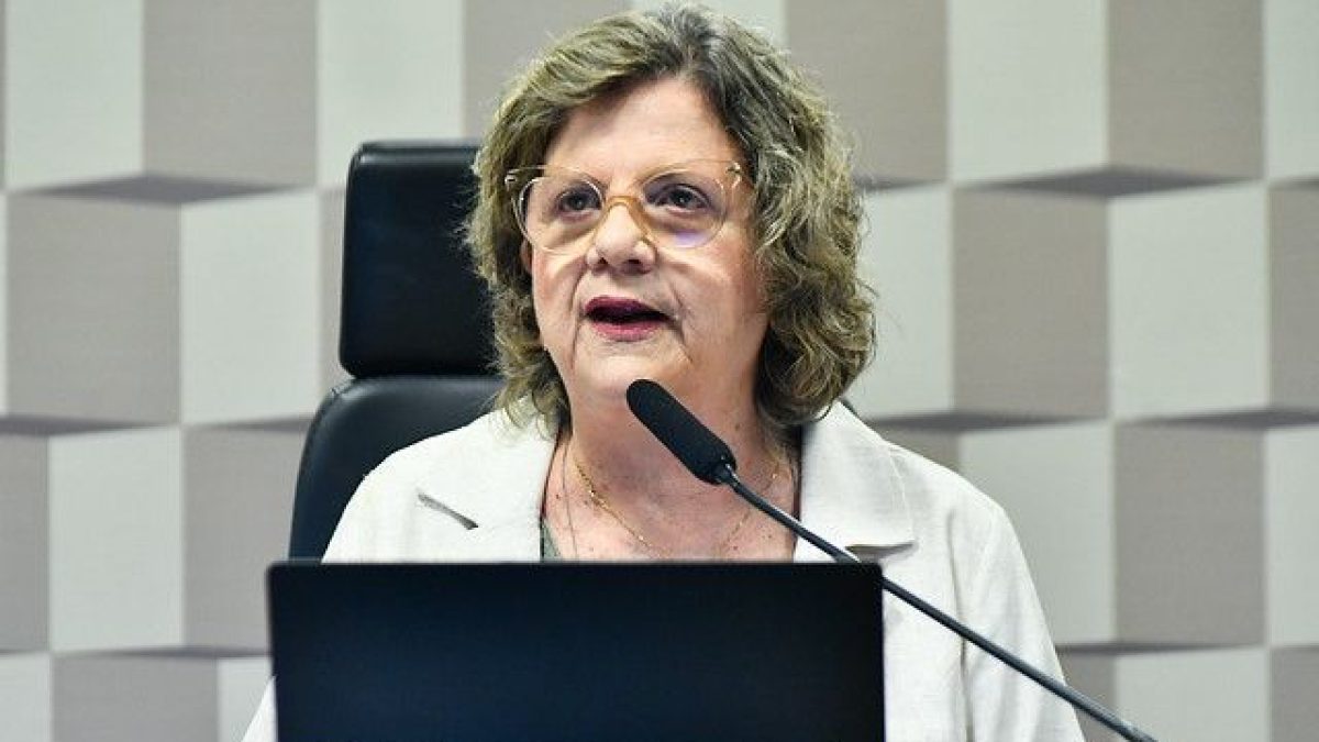 Líder do PT no Senado aposta em pressão social para votar PEC 6x1 antes do recesso