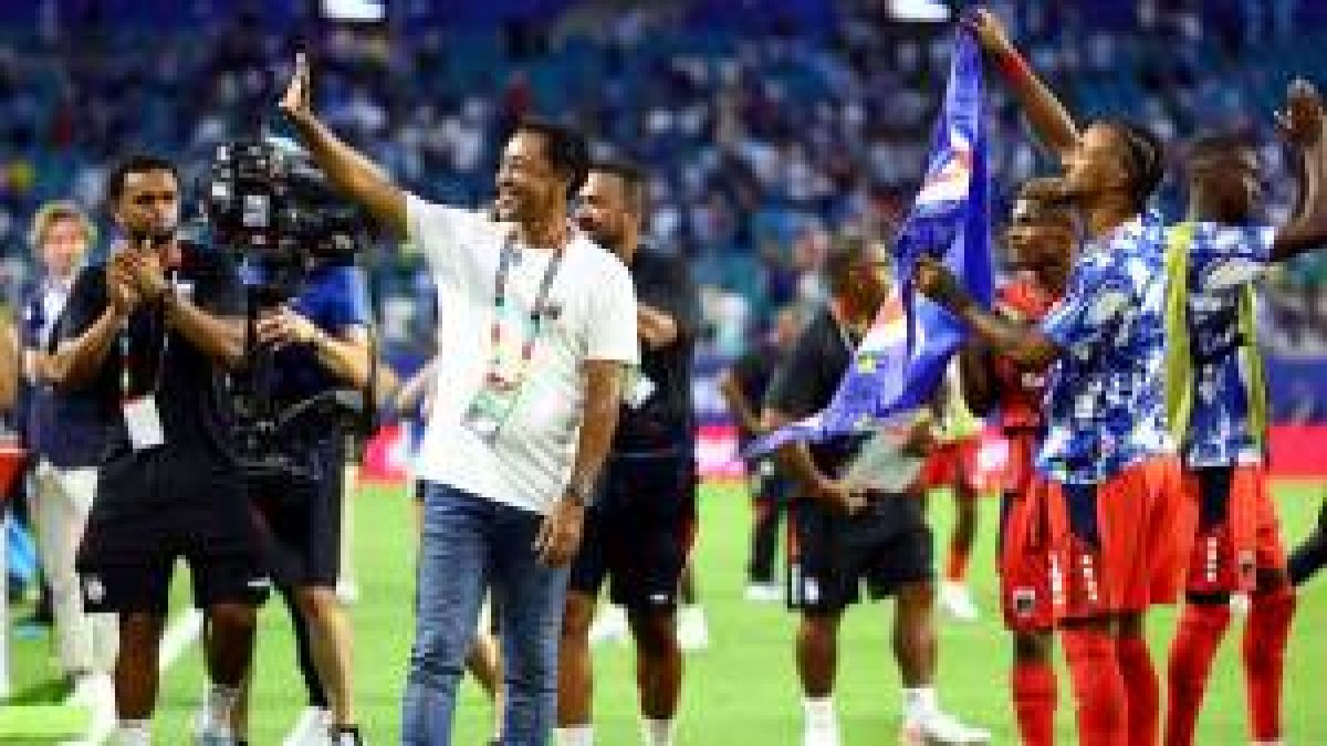 Técnico de Cabo Verde sonha alto após começo impressionante na Copa do Mundo