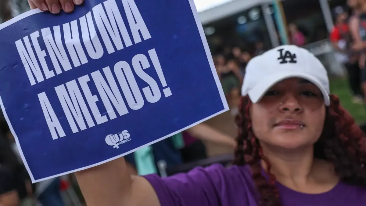 Voz do Brasil terá espaço diário para divulgar rede de apoio a mulheres vítimas de violência
