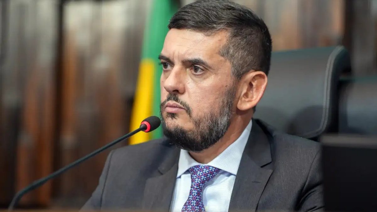 Ex-deputado Rodrigo Bacellar negocia delação que pode atingir aliados de Flávio Bolsonaro