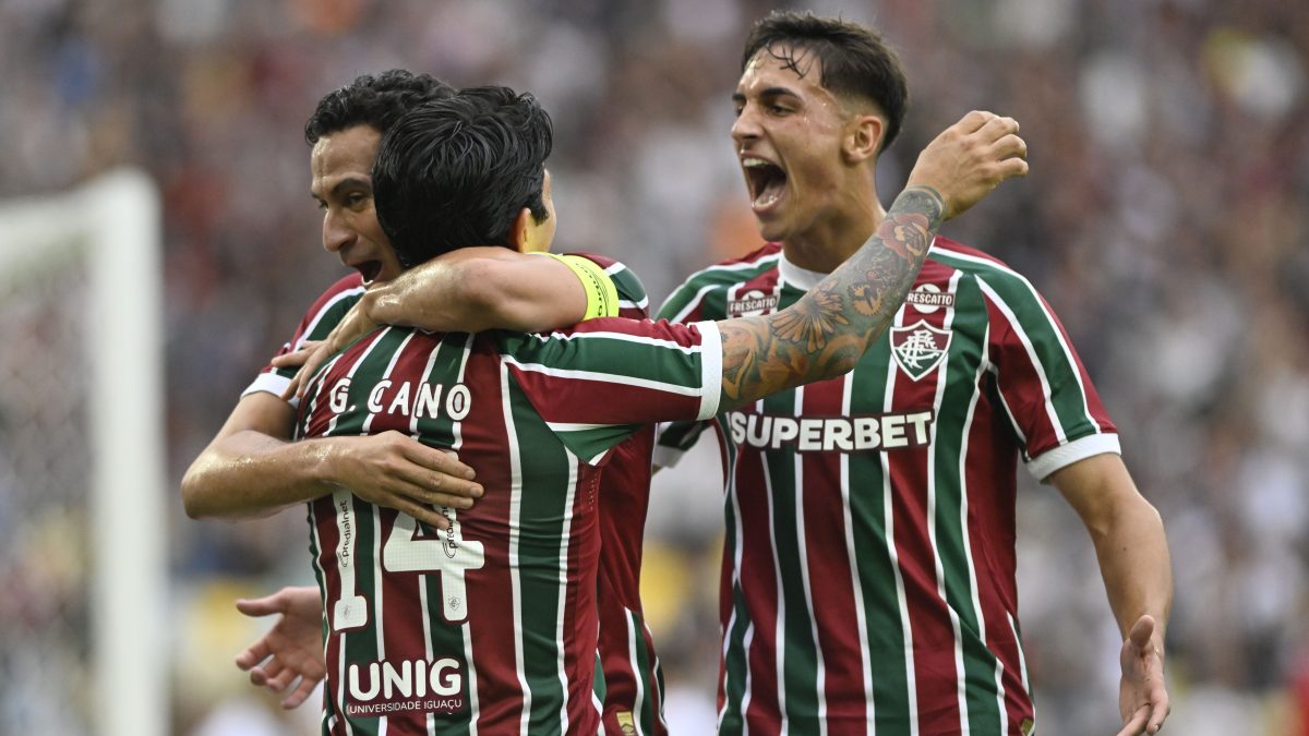 Bétis faz proposta de R$ 52 milhões por Bernal, do Fluminense