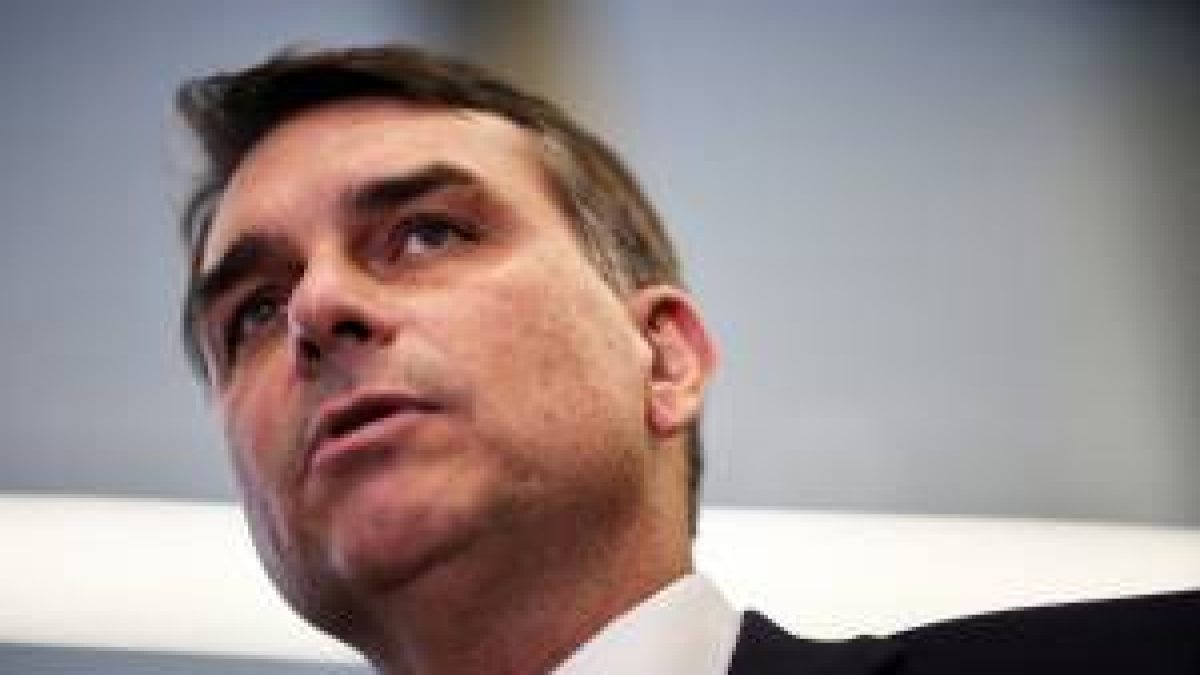 TCU arquiva representação de Flávio Bolsonaro contra ex-nora de Lula