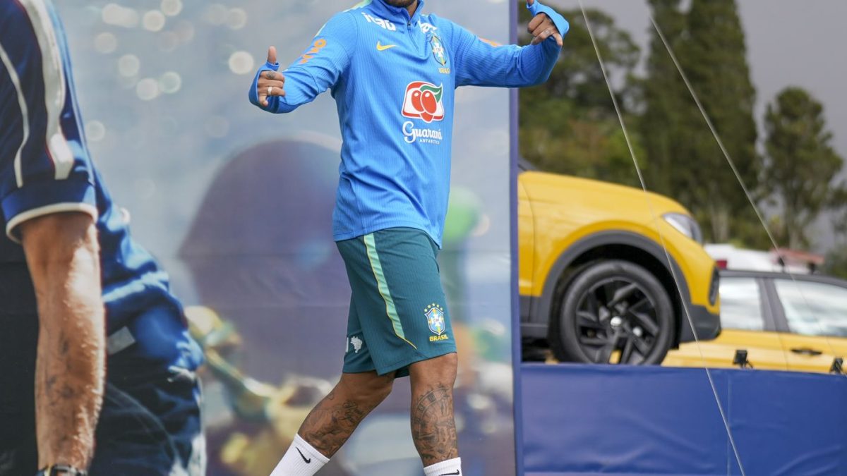 Neymar fica em Nova Jersey para tratamento e não viaja com seleção a Cleveland