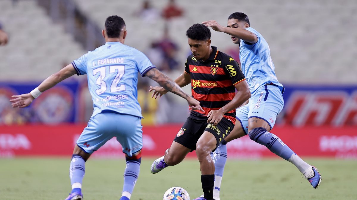 Pedro Martins cita incômodo com histórico recente do Sport contra o Fortaleza: "Gosto amargo"