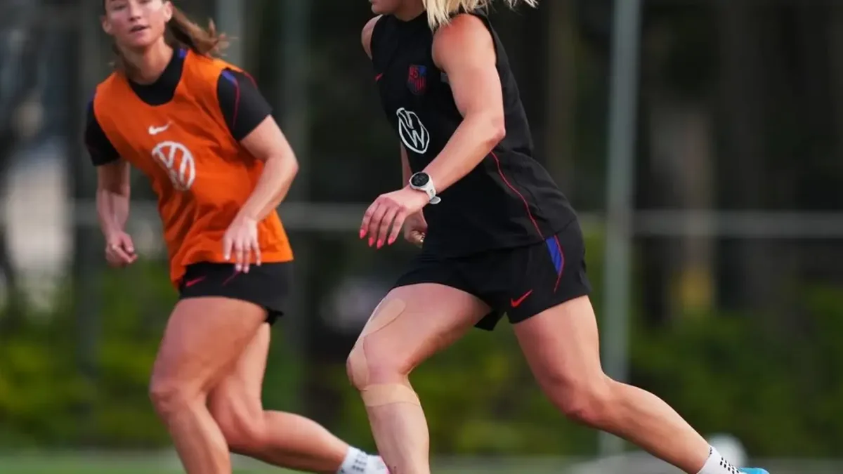 Seleção dos EUA exalta Marta e projeta Copa Feminina de 2027 no Brasil