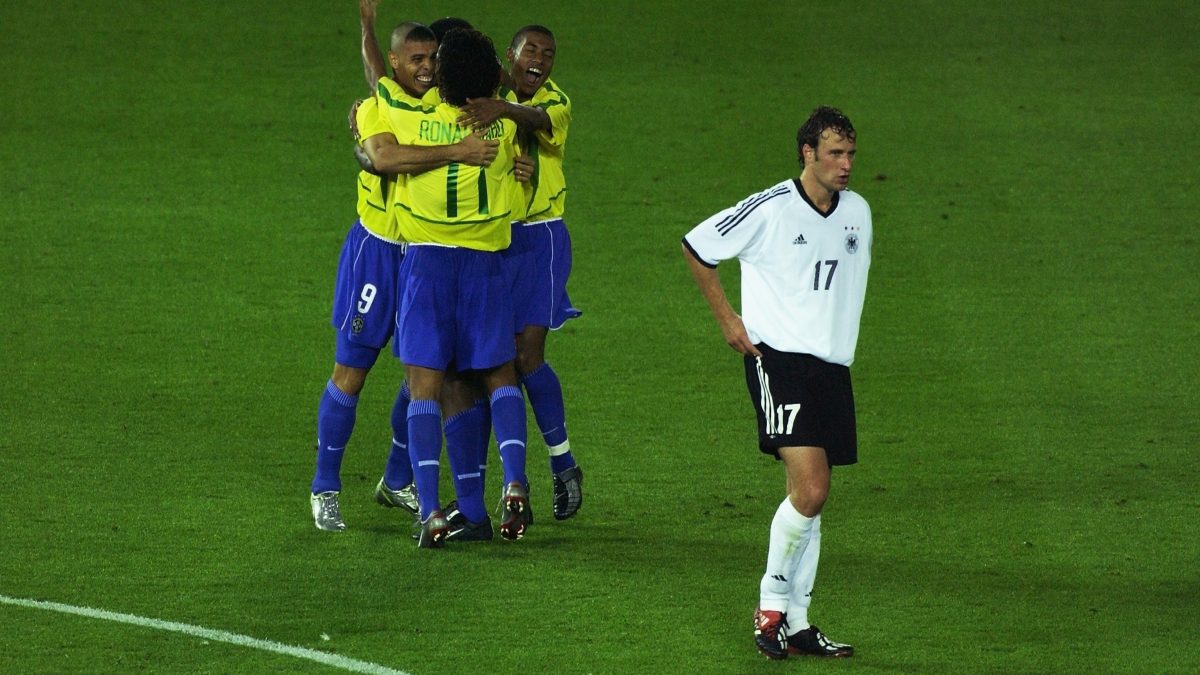 Ex-jogador do Atlético-MG relembra gols de Ronaldo na final da Copa de 2002