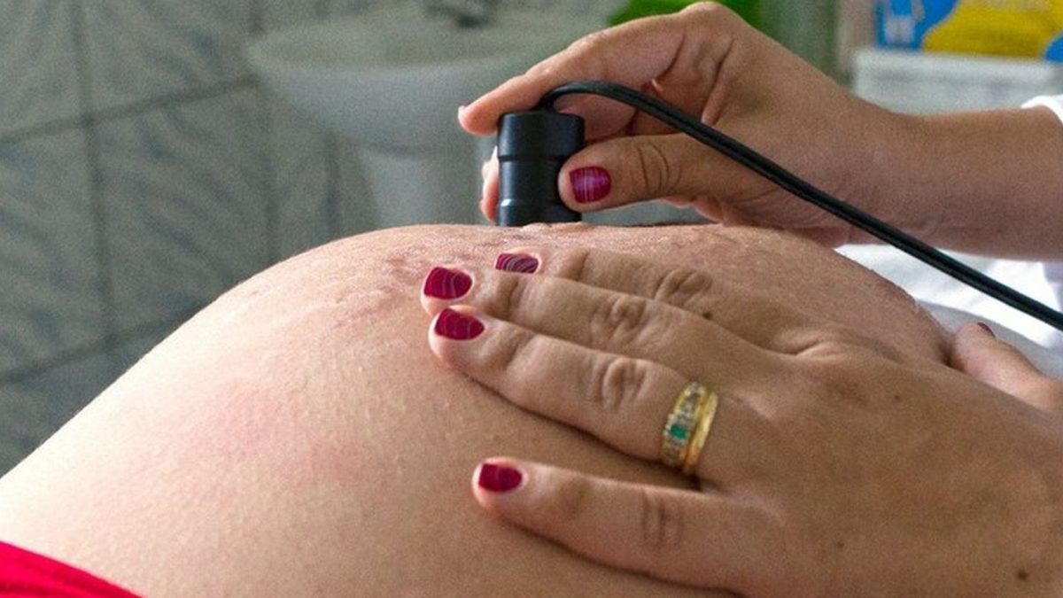 Bolsa Família reduz em até 31% o risco de morte materna, aponta estudo da Fiocruz