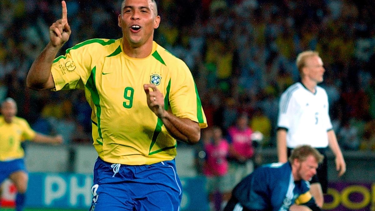 Pelé lidera ranking de participações em gols do Brasil em Copas