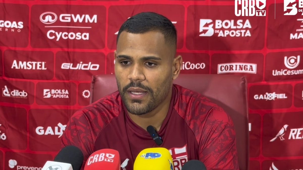 Mikael analisa os problemas defensivos do CRB: "Desatenção"