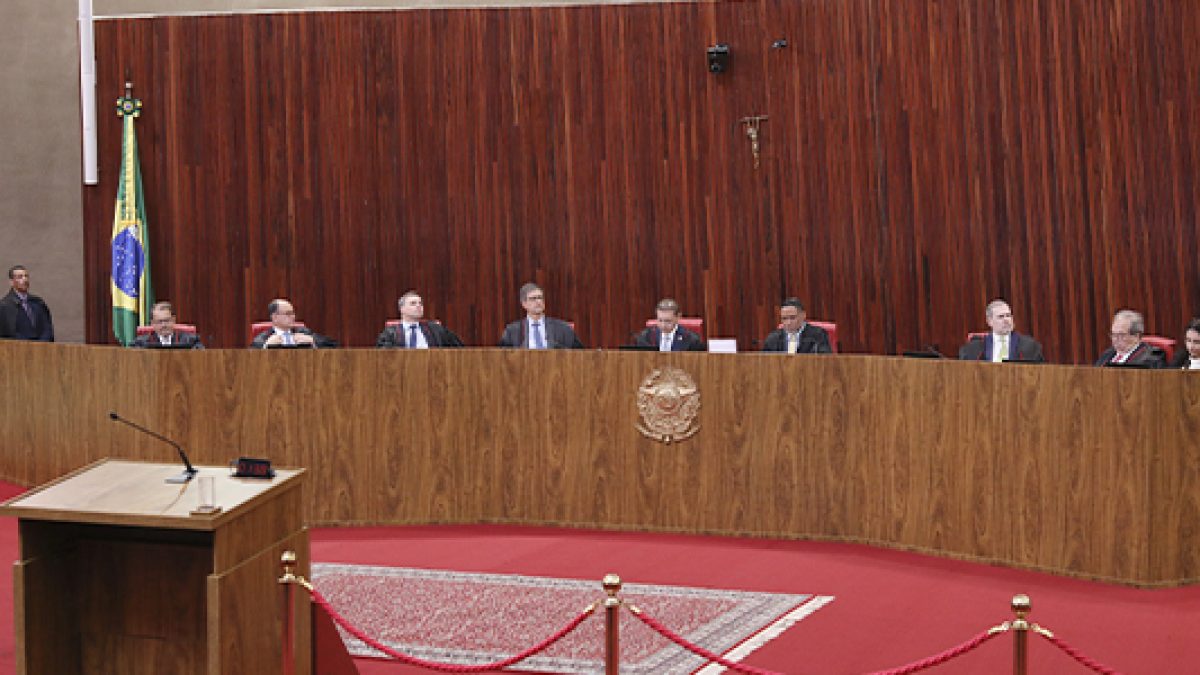 TSE julga referendo que pode confirmar suspensão de pesquisa AtlasIntel sobre presidência em 2026
