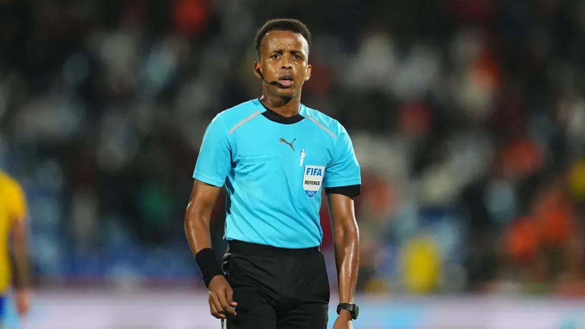 Árbitro somali é barrado nos EUA para Copa apesar de visto válido
