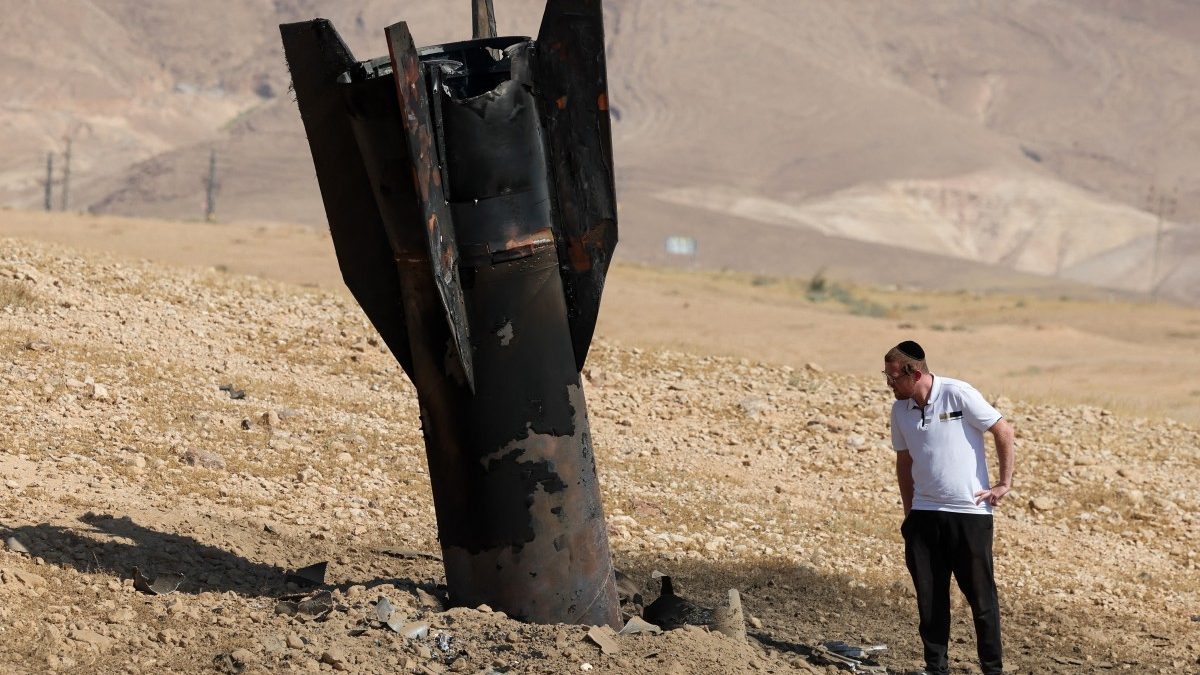 Israel divulga vídeo de ataque a sistemas de defesa aérea no Irã