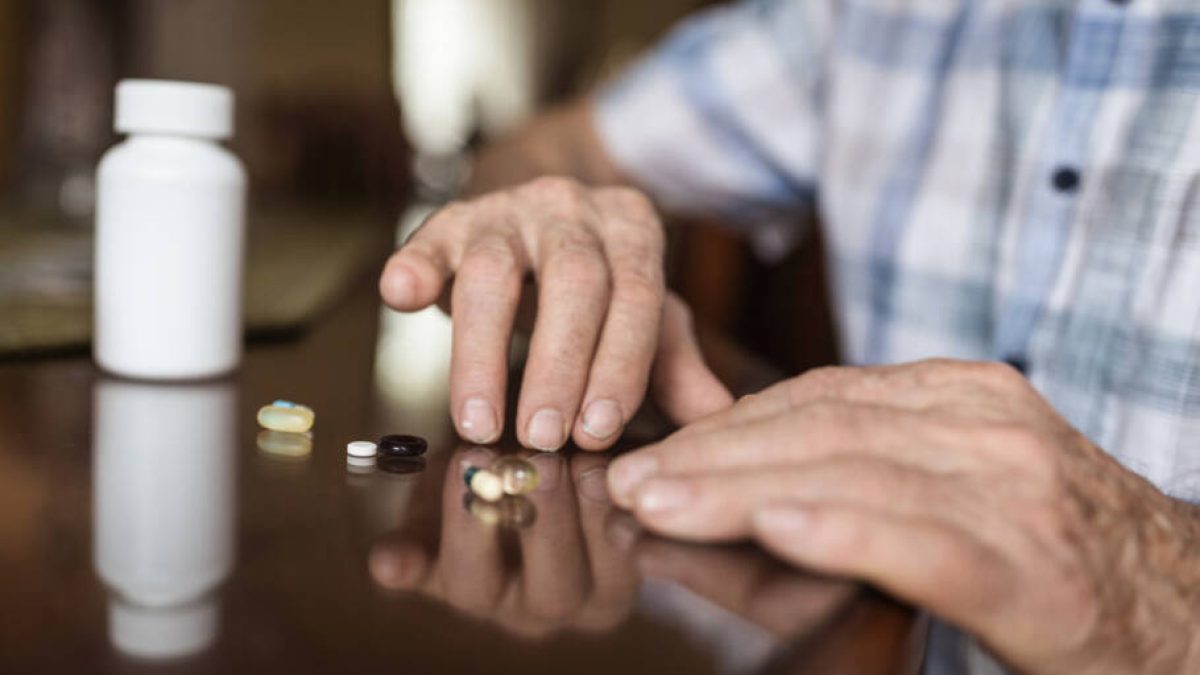 Suplemento usado para foco e desempenho mental pode estar ligado à redução da longevidade masculina, aponta estudo