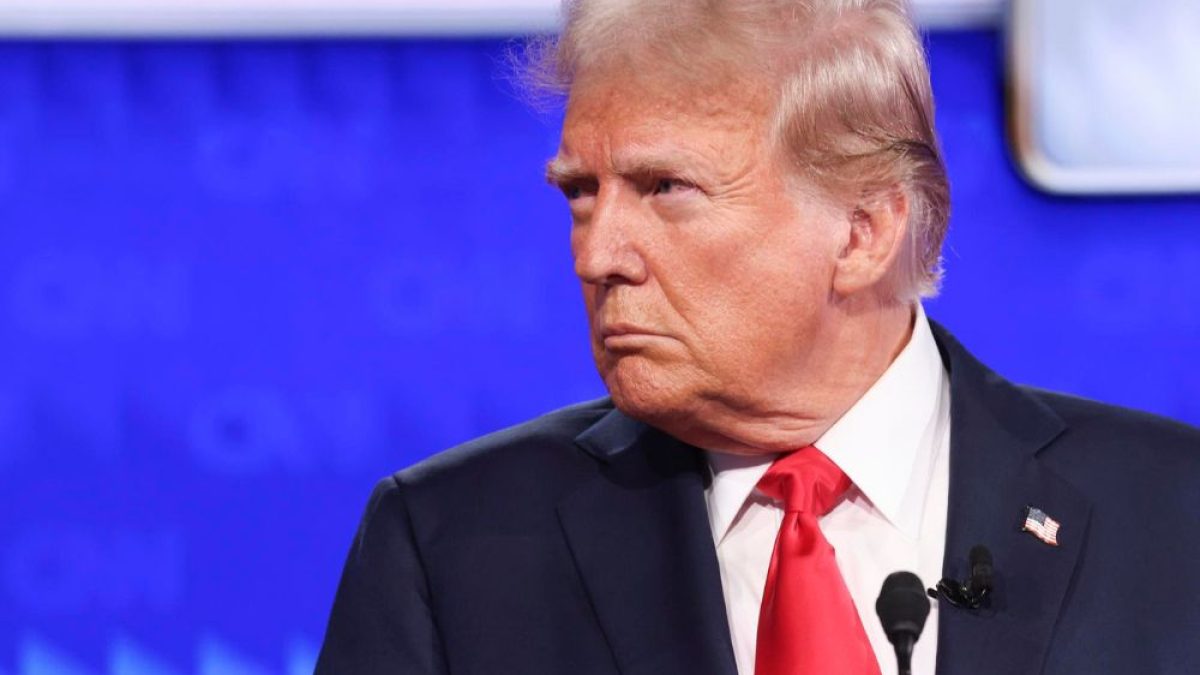 Trump afirma que Estreito de Ormuz estará 'completamente aberto' na sexta-feira