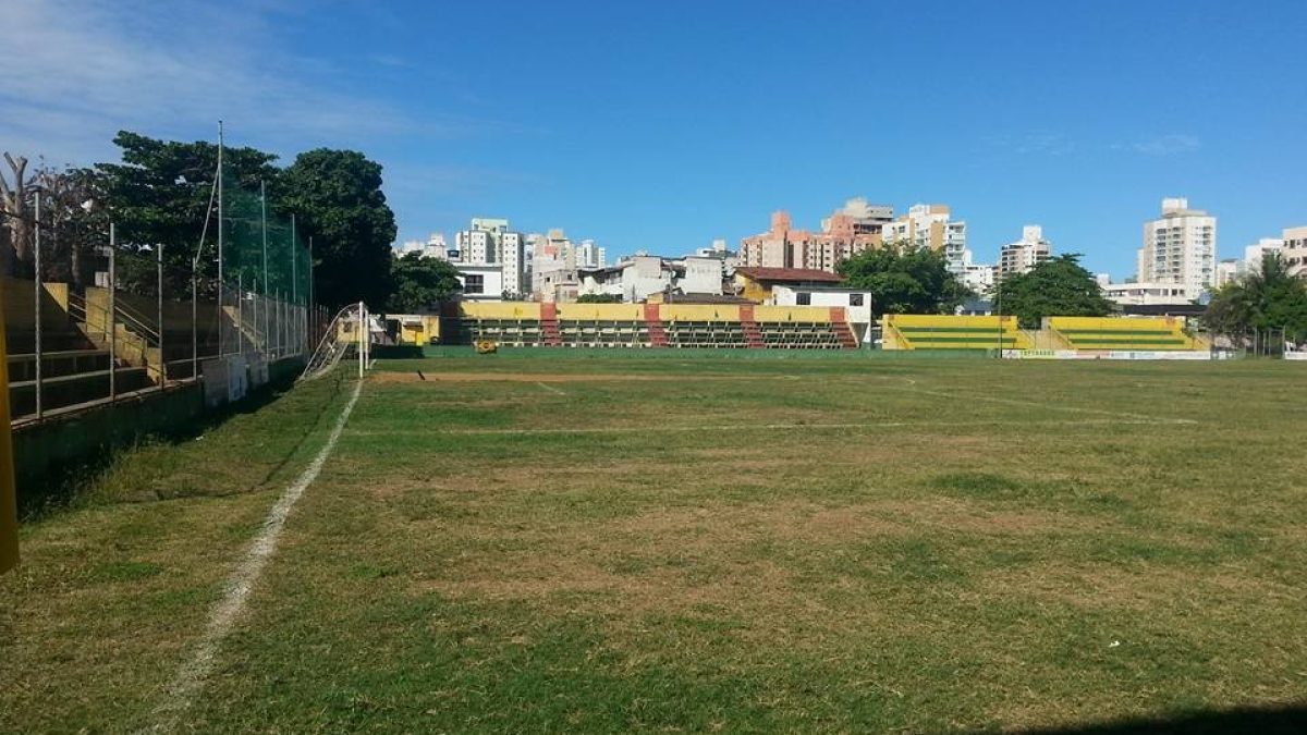 Vilavelhense vence Audax São Mateus e garante vaga nas semifinais da Copa ES