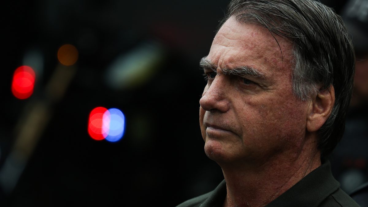 PGR ainda não vê ‘falta grave’ de Bolsonaro e quer esperar investigação