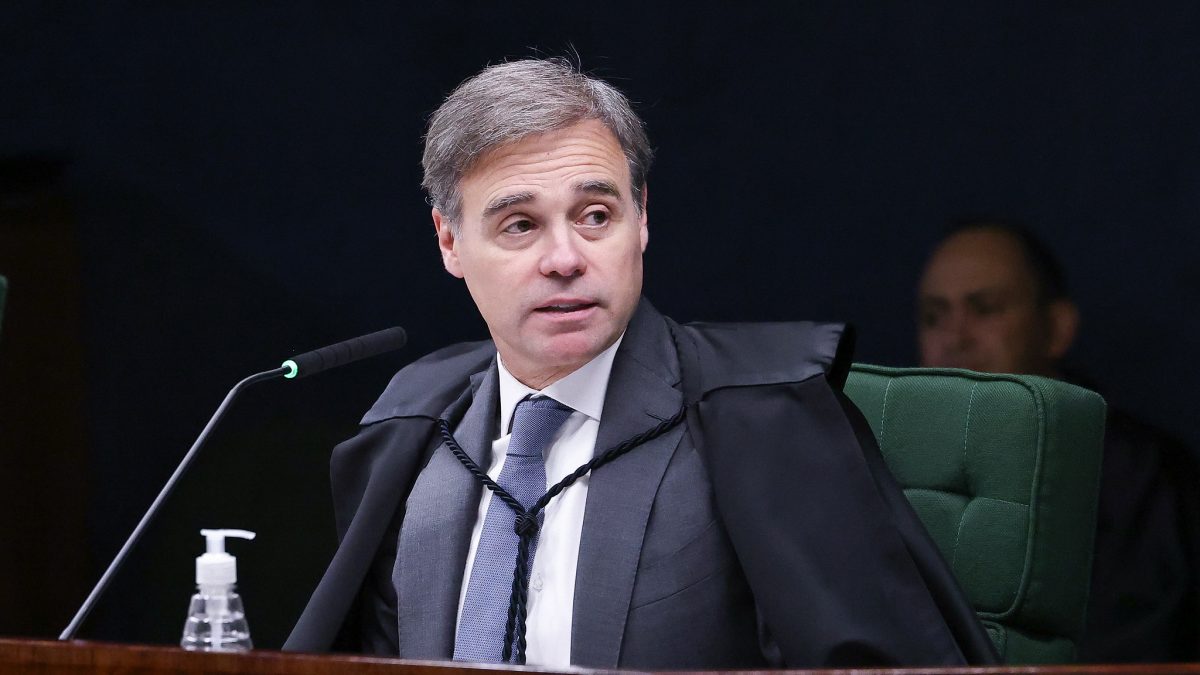 STF derruba idade mínima para aposentadoria especial em mais um revés na reforma de Bolsonaro