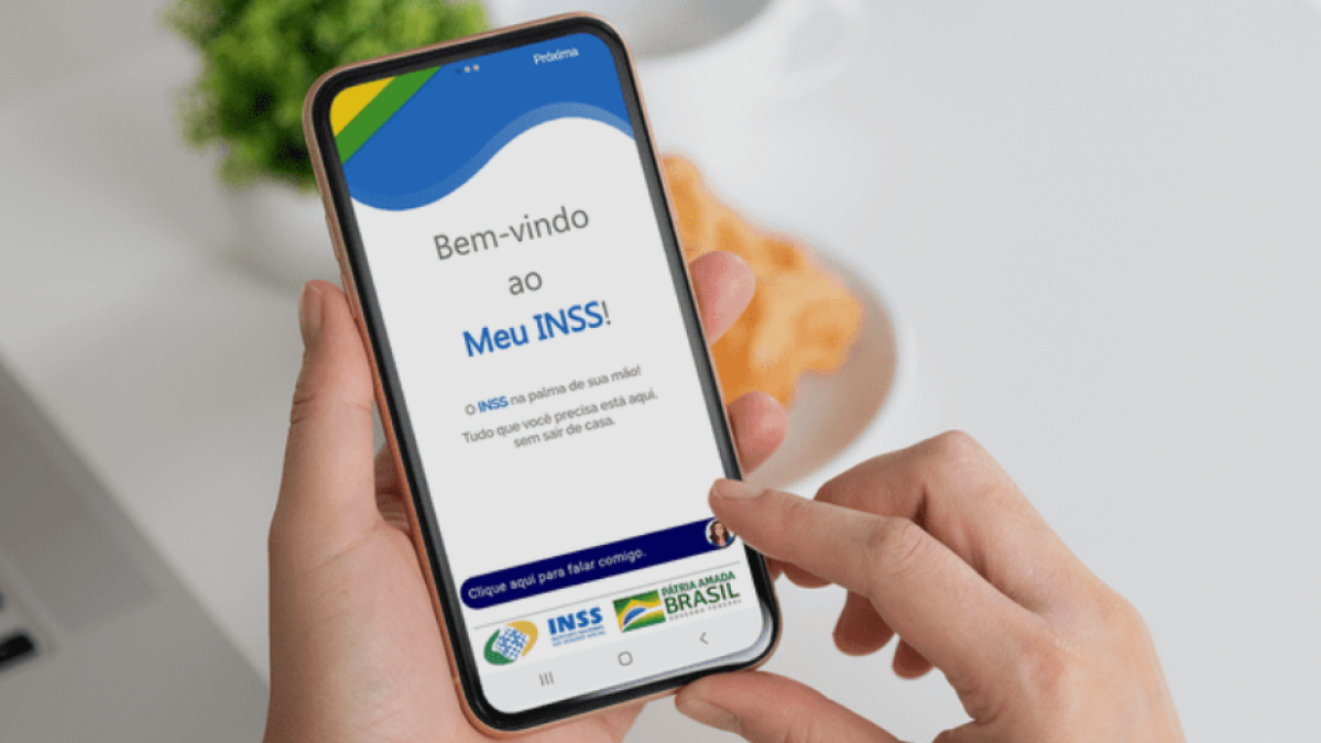 Como as milícias do Rio estão usando o Meu INSS para controlar aposentados e pensionistas