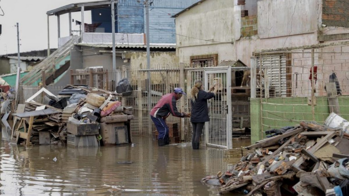 Comissão debate criação de política de saúde mental para vítimas de desastres climáticos