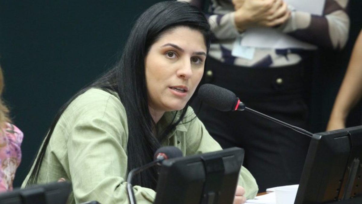 CCJ aprova punição para quem expõe crianças e adolescentes a violência doméstica