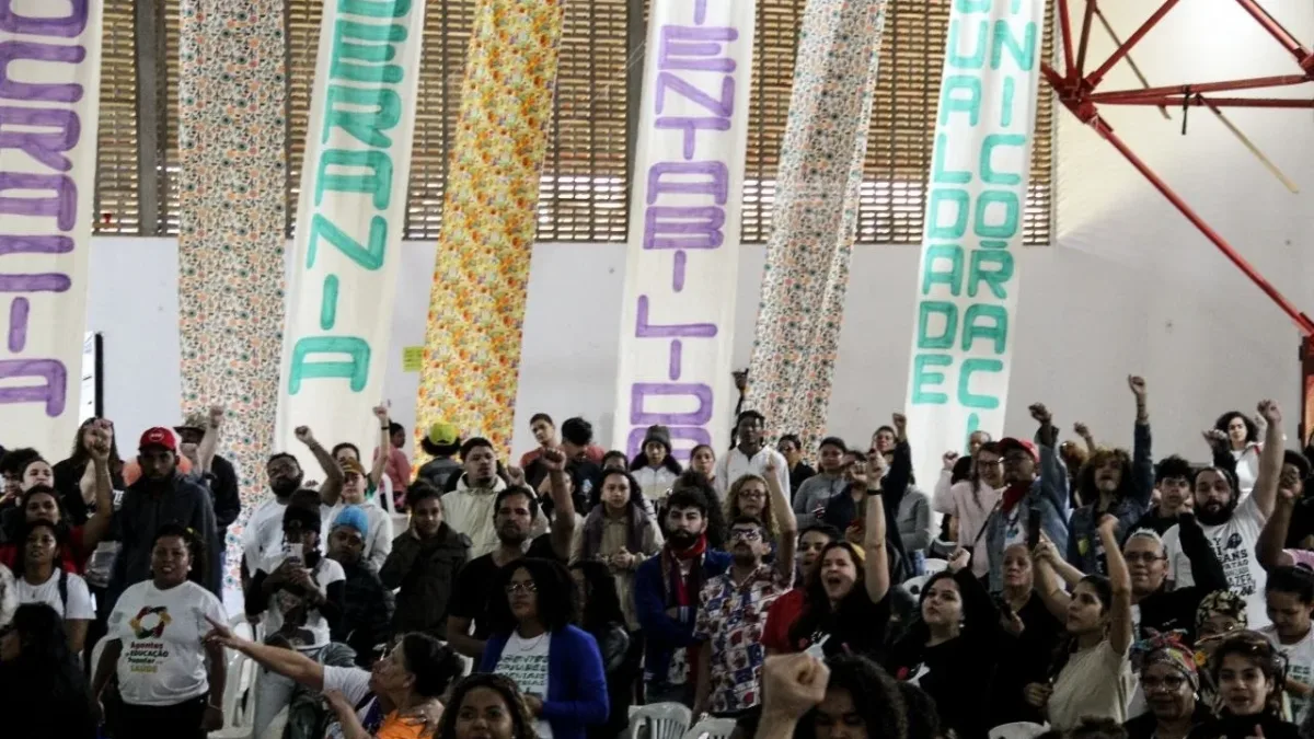 Encontro Nacional de Agentes Populares debate remuneração do trabalho comunitário e disputa territorial