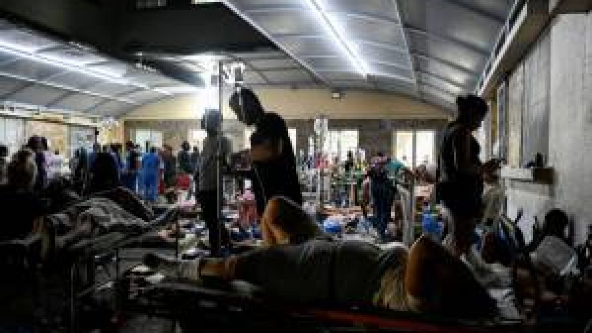 Países ampliam ajuda à Venezuela após terremoto mais forte no país desde 1900