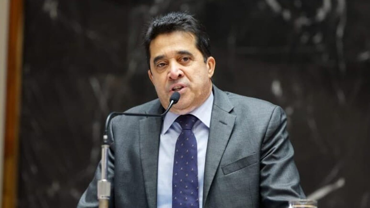Moraes suspende ação penal de deputado do PL após acordo de não persecução penal