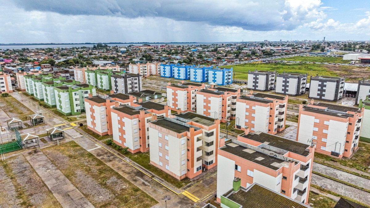Governo Lula vai transformar 80 imóveis públicos em mais de 11 mil moradias populares
