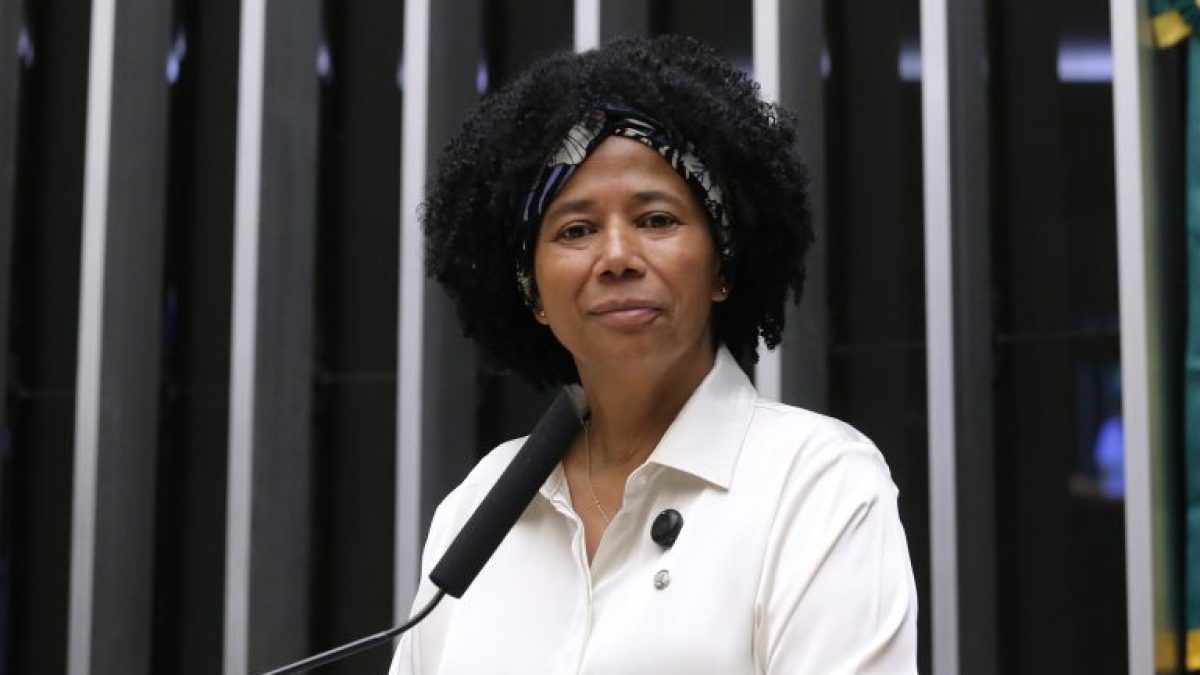 Comissão aprova capacitação de primeiros socorros voltada a alunos com doenças crônicas