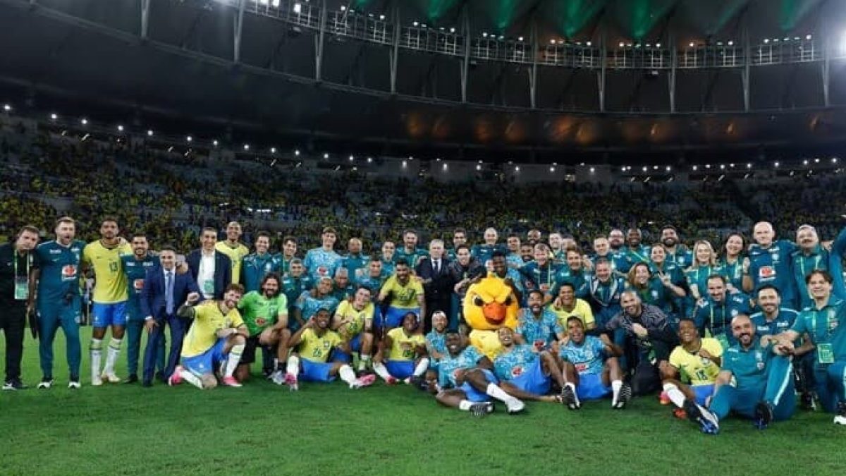 Deputado propõe reconhecer Seleção Brasileira como símbolo nacional