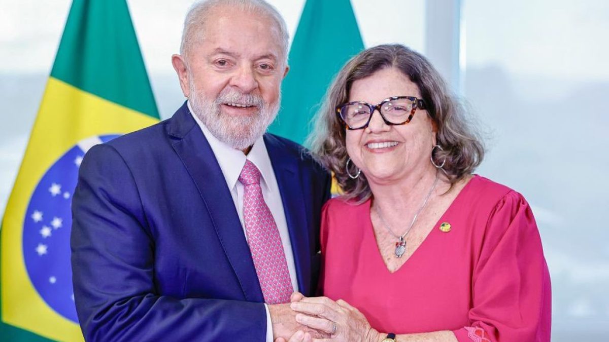 Lula anuncia Teresa Leitão como substituta de Jaques Wagner; saiba quem é