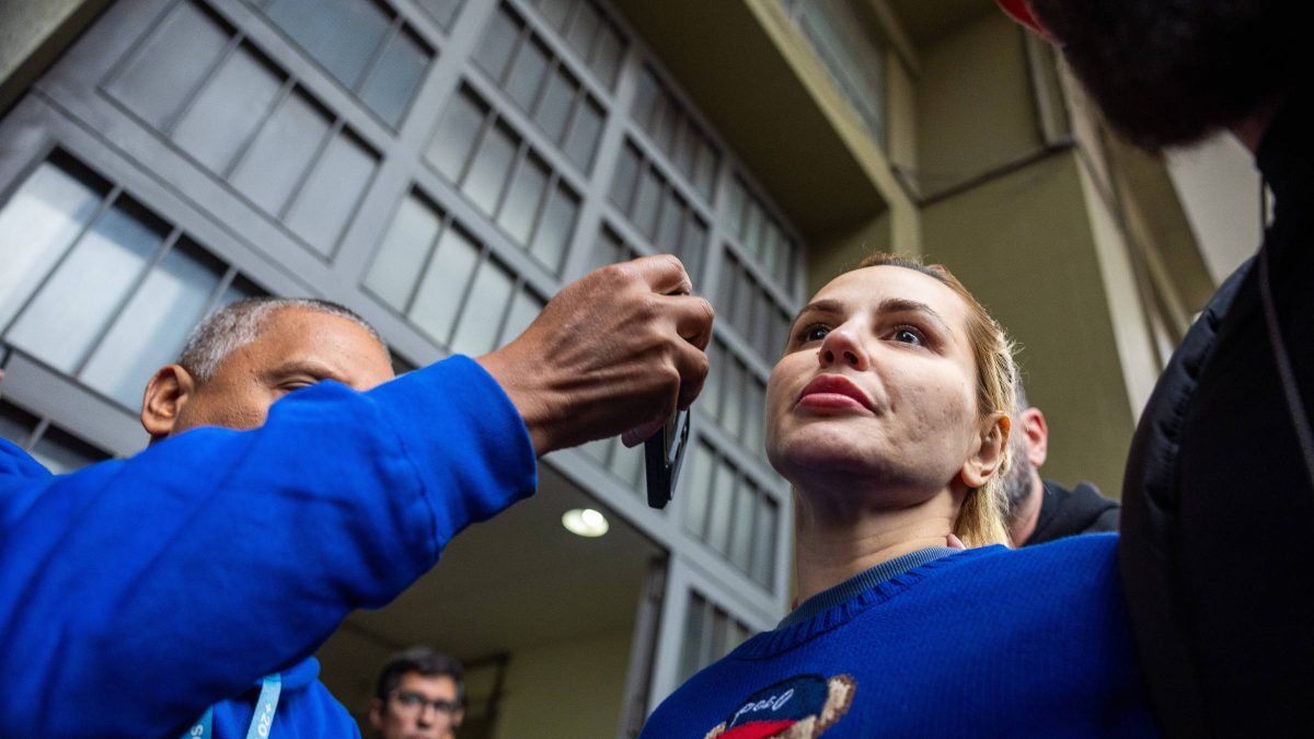 Justiça aceita denúncia e Deolane Bezerra vira ré por lavagem de dinheiro para o PCC