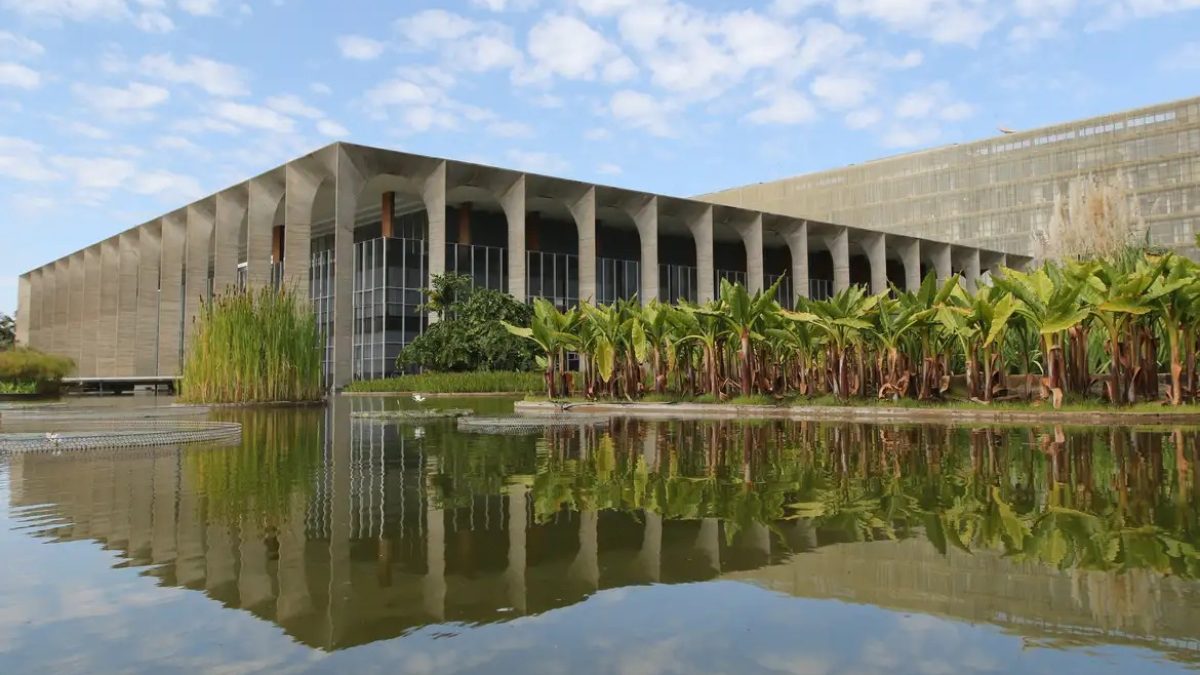 Governo cria Conpeb, conselho permanente para participação social na política externa