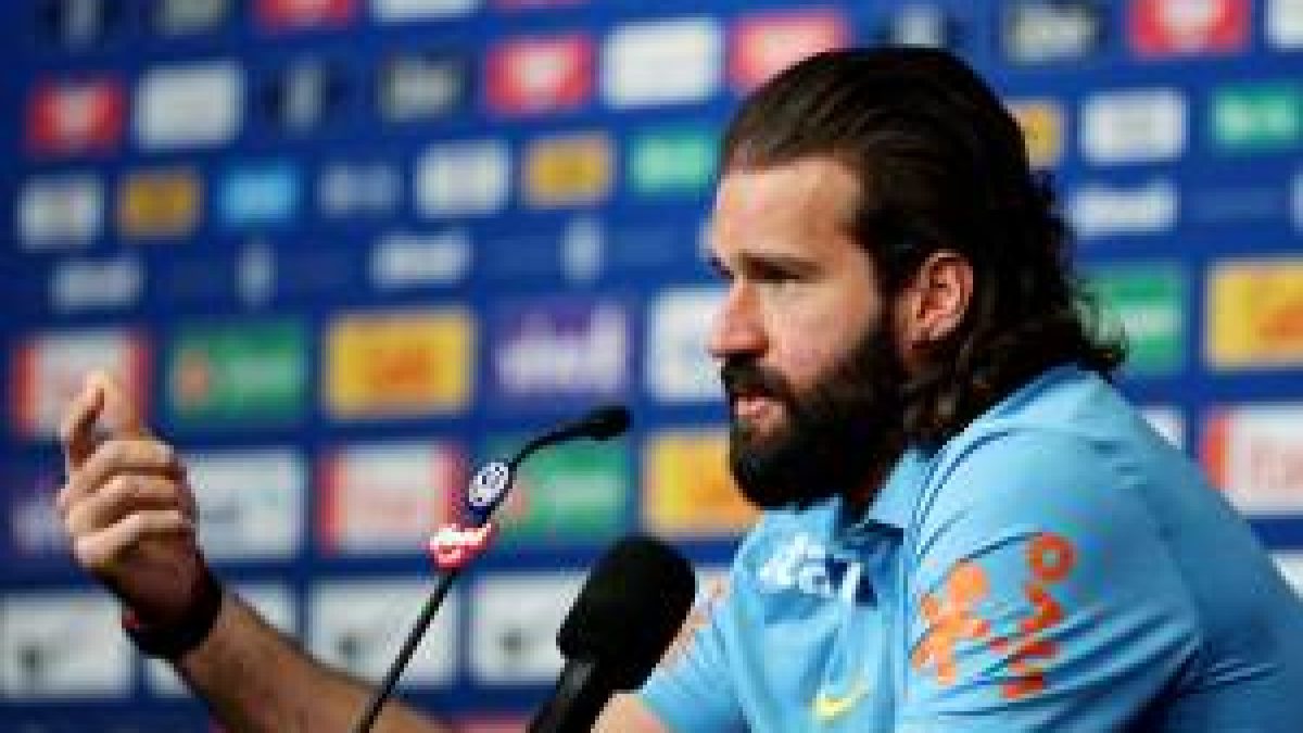 Sem Alisson, Brasil treina com Neymar e Ancelotti prepara time para a Escócia