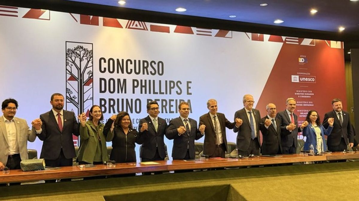 Brasil pede desculpas por discursos de ódio contra Dom Phillips e Bruno Pereira em premiação