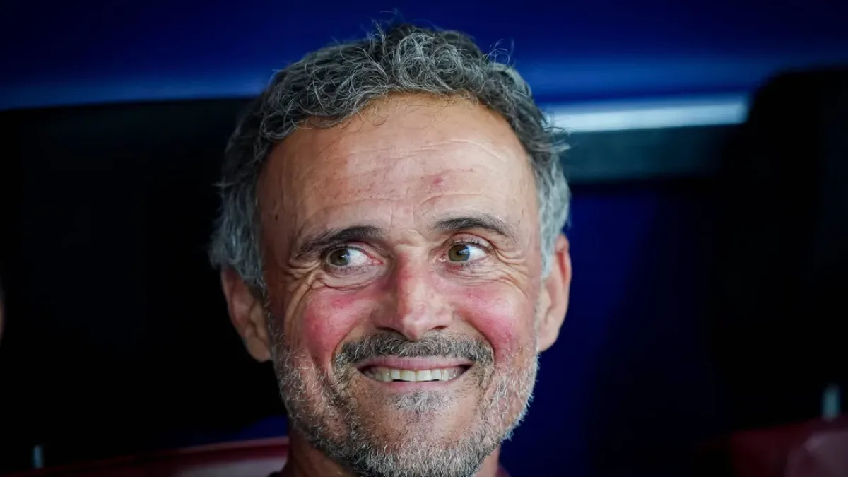 Luis Enrique pede e PSG entra na briga com Liverpool por joia que encanta na Copa do Mundo