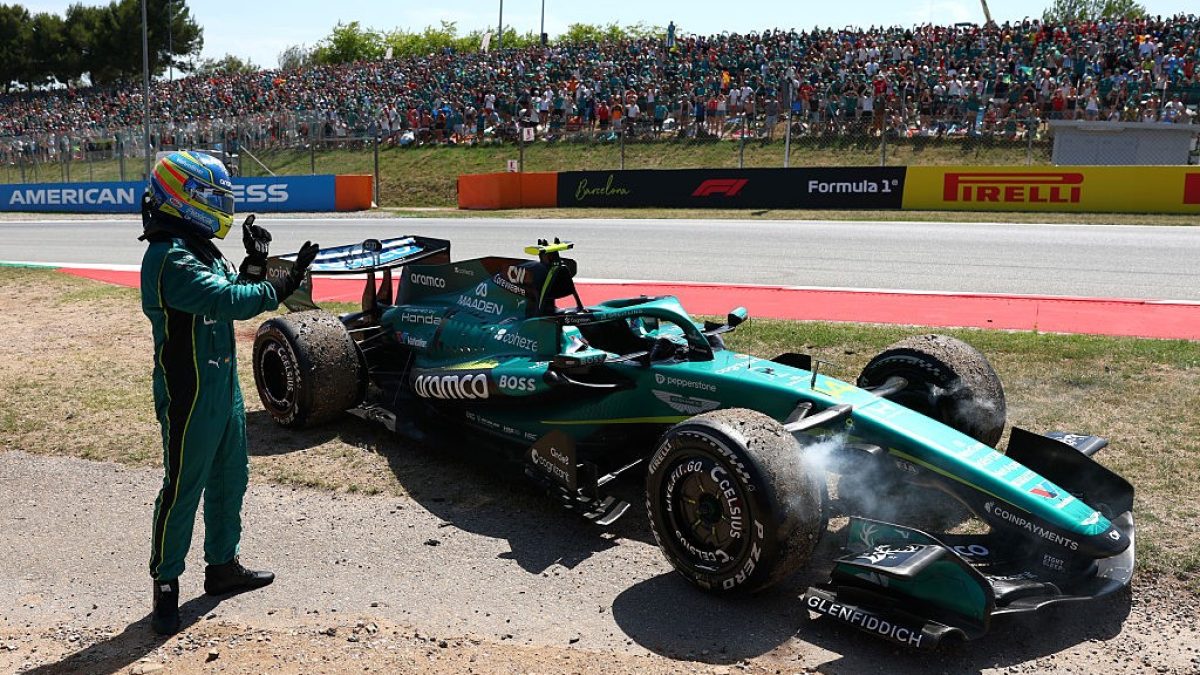 Honda foca no longo prazo e explica má fase com Aston Martin: "Tudo é novo para nós"