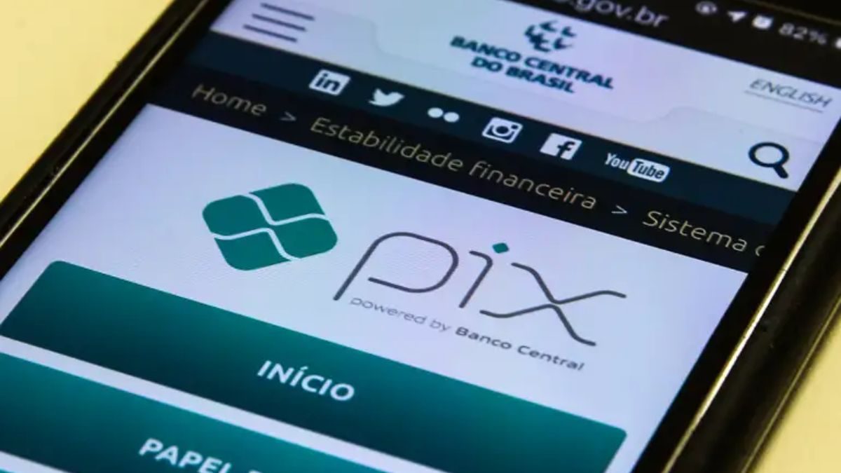 Brasil lidera transformação global em pagamentos digitais com Pix e bancarização recorde