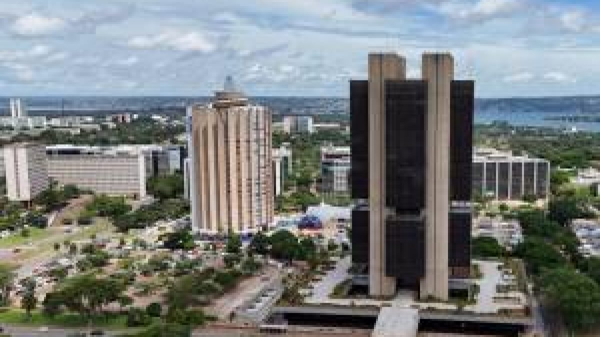 BC: chance de estouro do teto da meta de inflação em 2026 é de 79%