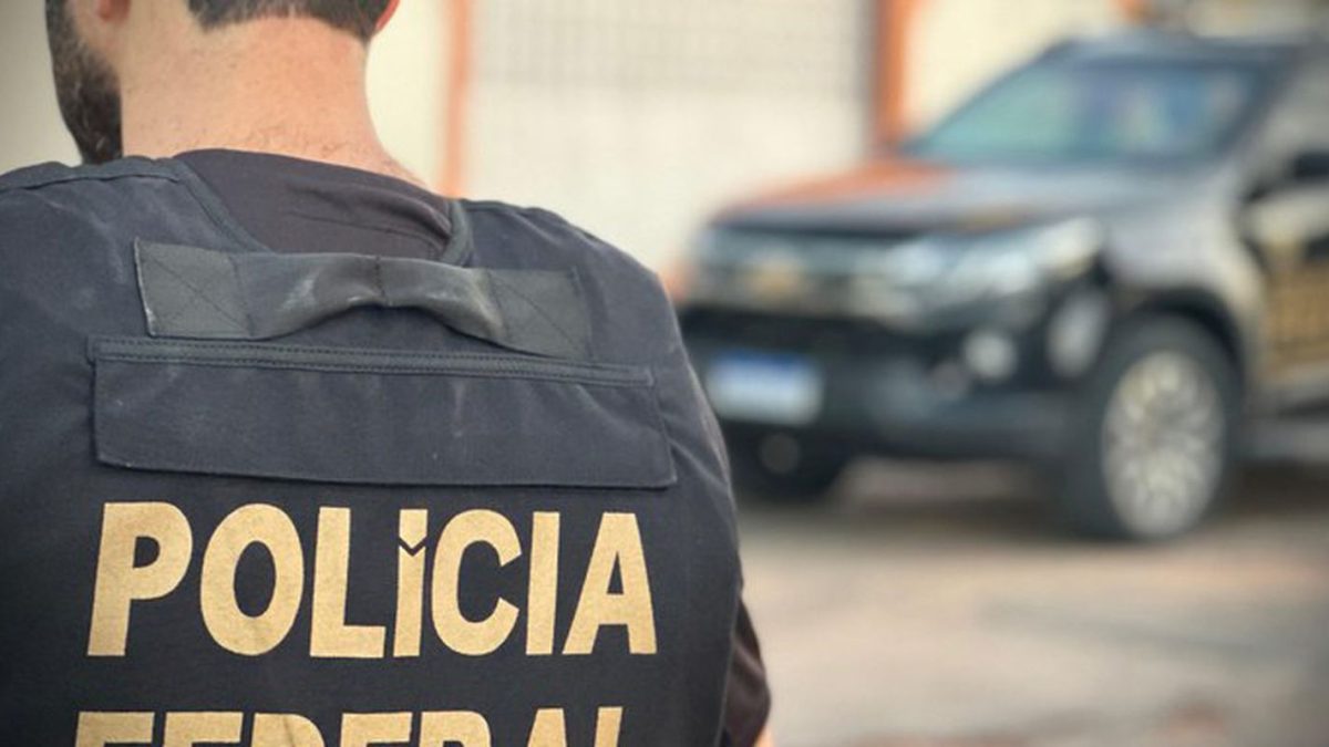 PF cumpre 18 mandados na 9ª fase da Operação Compliance Zero; senador Jaques Wagner é alvo