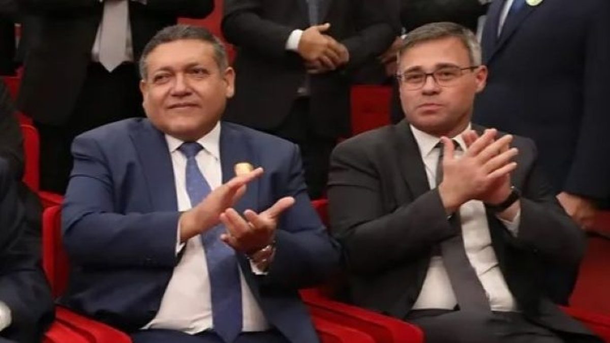 Flávio Bolsonaro recorre ao TSE após pesquisa apontar queda de aprovação